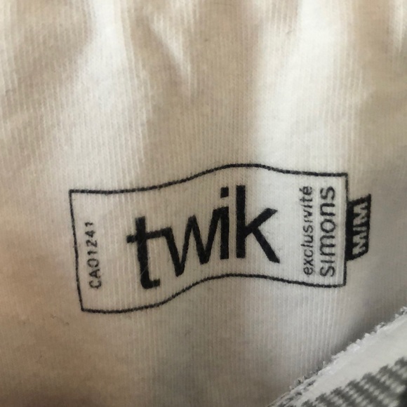 Twik pencil skirt - Picture 2 of 2